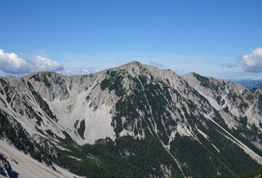 Weinasch (Vajnež) 2104m